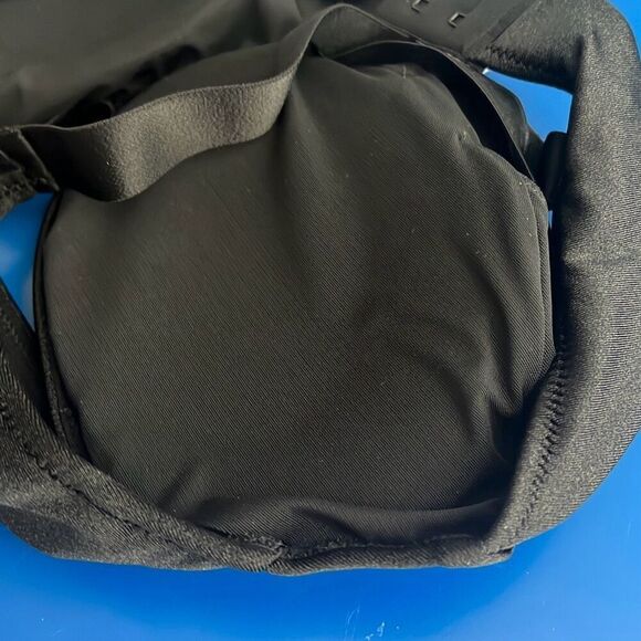 NWT Wolford Hanna Sports Bra M Black - Picture 10 of 13